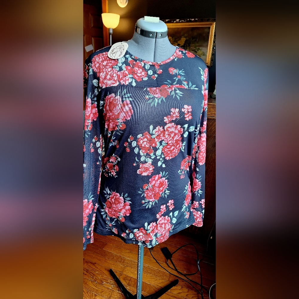 Black And Red Floral Long Sleeve Top With Mesh Sleeves And Upper NWT